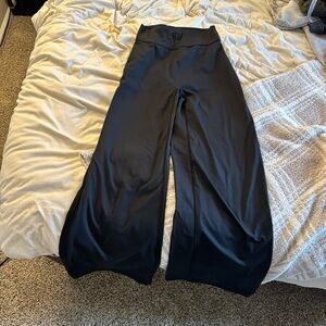 Black Wide-Leg Women's Yoga Pants